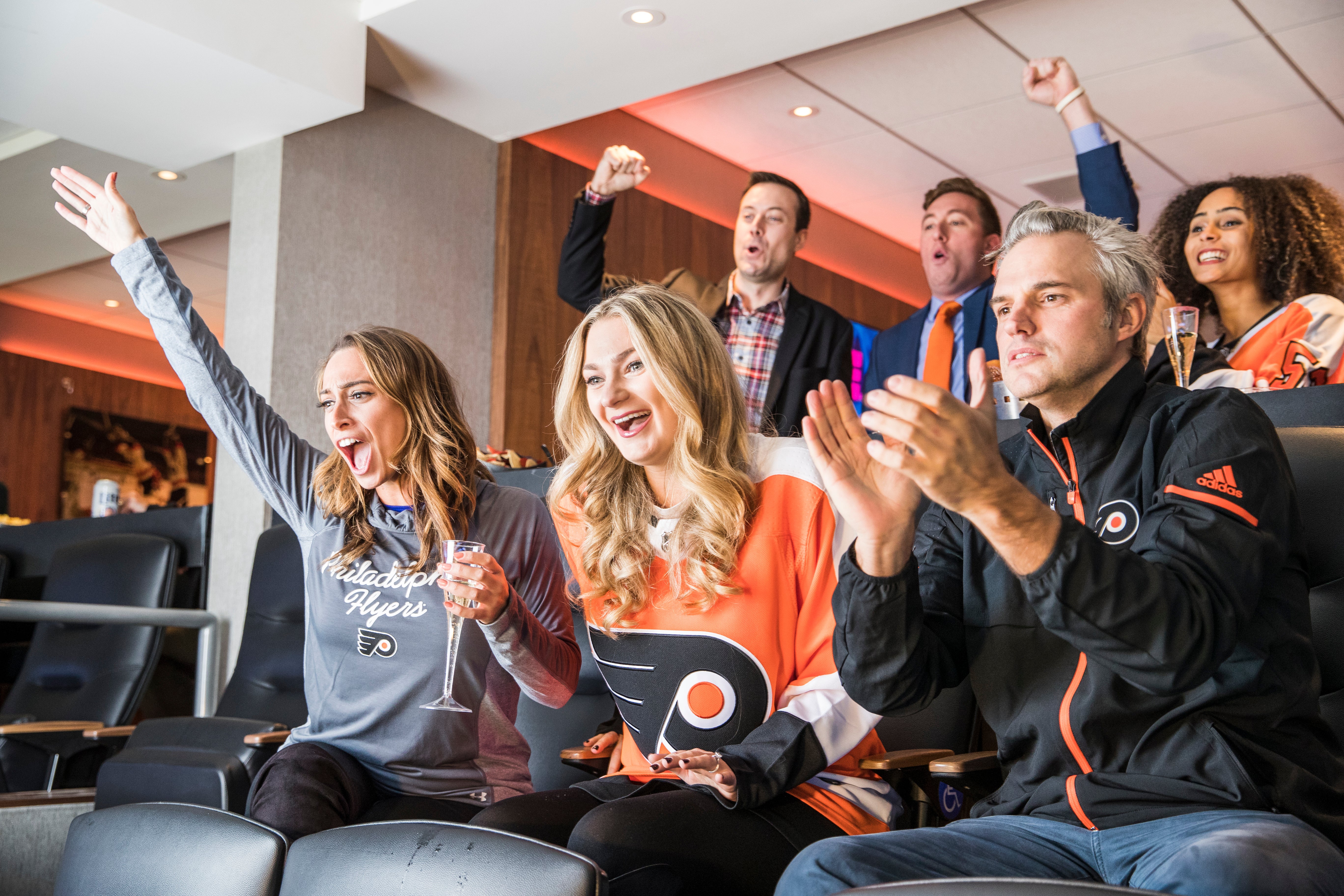 flyers holiday offer wells fargo center
